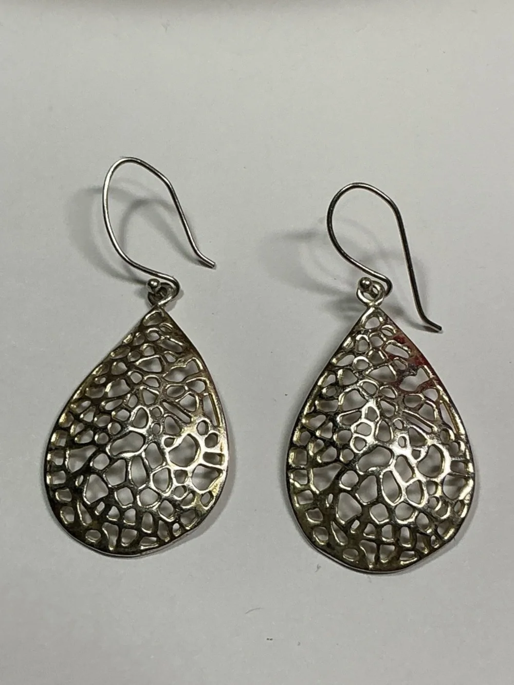 Sterling Silver Teardrop Shaped Filigree Dangle Earrings. 1.5 inches long